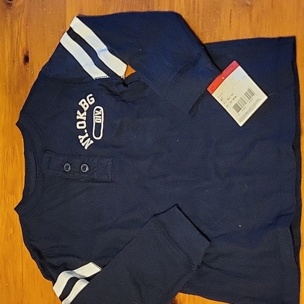 NwT Oshkosh Long Sleeve Tee
